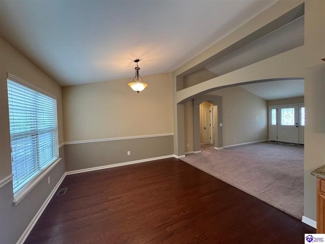 116 Vineland Parkway, Vine Grove, KY 40175