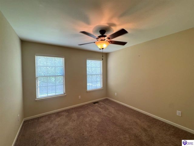 116 Vineland Parkway, Vine Grove, KY 40175