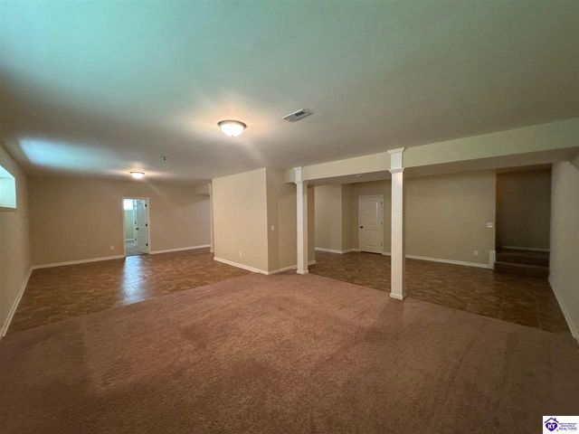 116 Vineland Parkway, Vine Grove, KY 40175