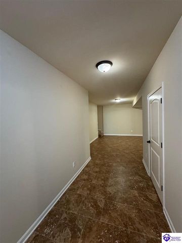 116 Vineland Parkway, Vine Grove, KY 40175