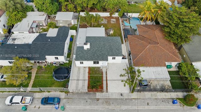 1453 NW 56th St, Miami, FL 33142