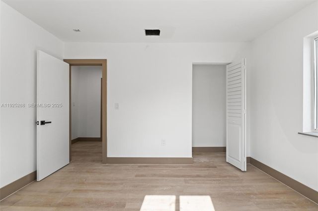 1453 NW 56th St, Miami, FL 33142