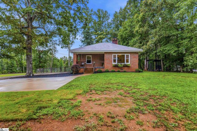 3812 414 Highway, Landrum, SC 29356