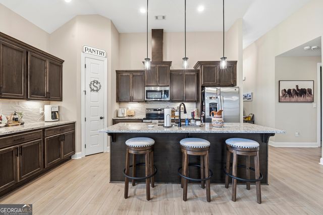 403 Cannon Point Drive, Bonaire, GA 31005