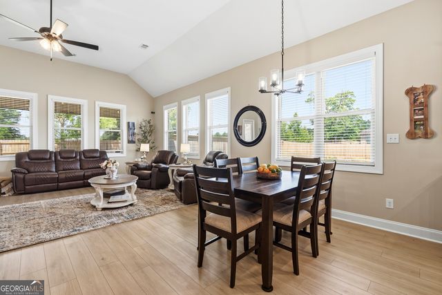 403 Cannon Point Drive, Bonaire, GA 31005