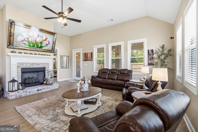 403 Cannon Point Drive, Bonaire, GA 31005