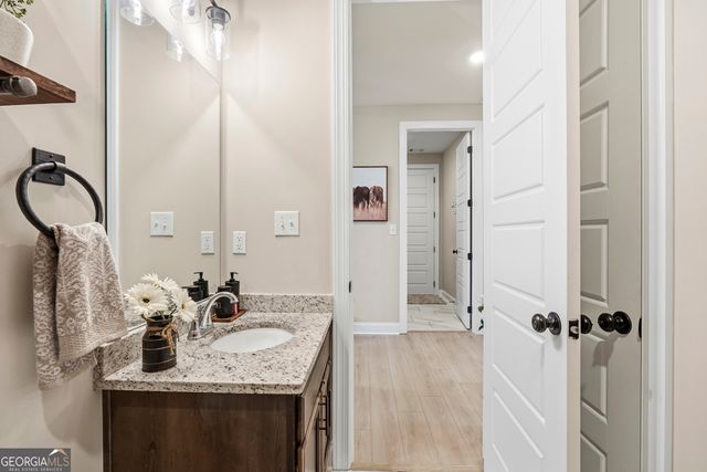 403 Cannon Point Drive, Bonaire, GA 31005