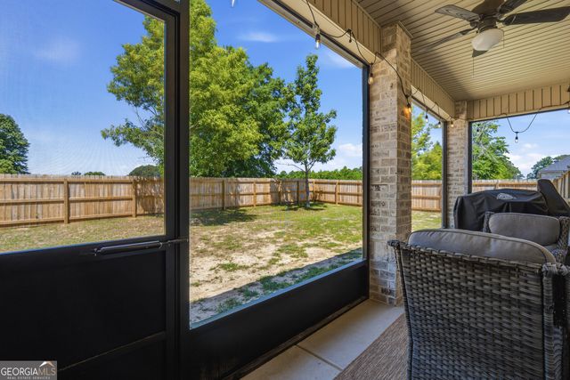 403 Cannon Point Drive, Bonaire, GA 31005