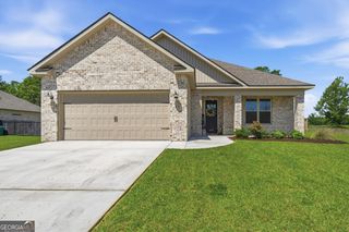 403 Cannon Point Drive, Bonaire, GA 31005