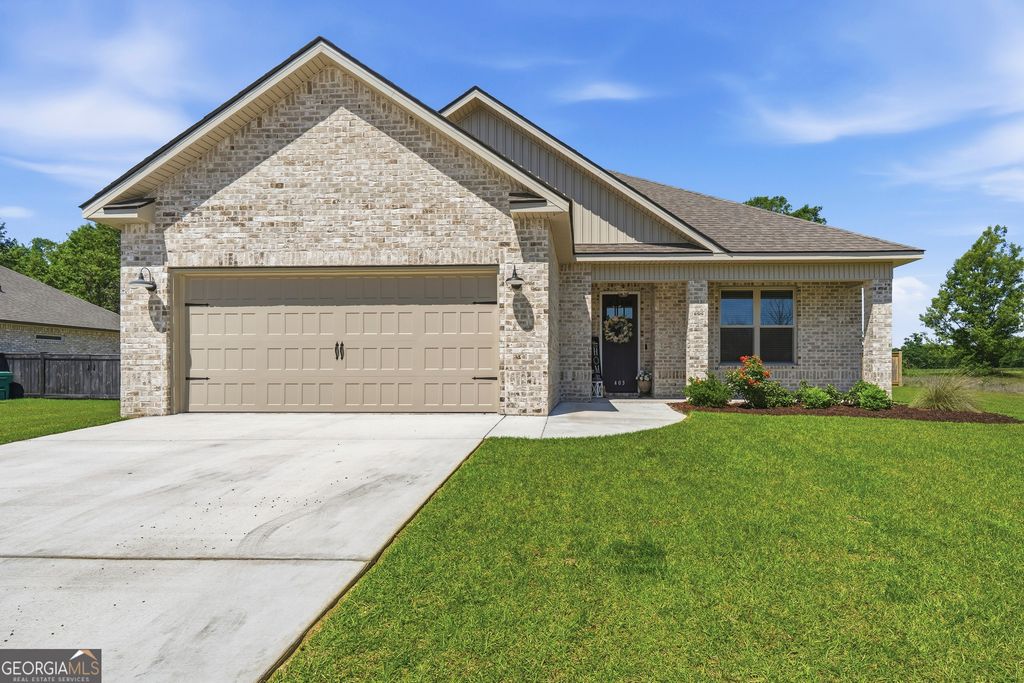 403 Cannon Point Drive, Bonaire, GA 31005