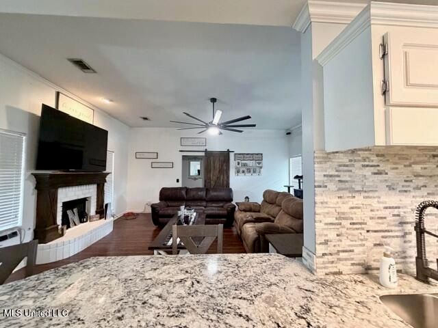 604 Madeline Cove, Florence, MS 39073