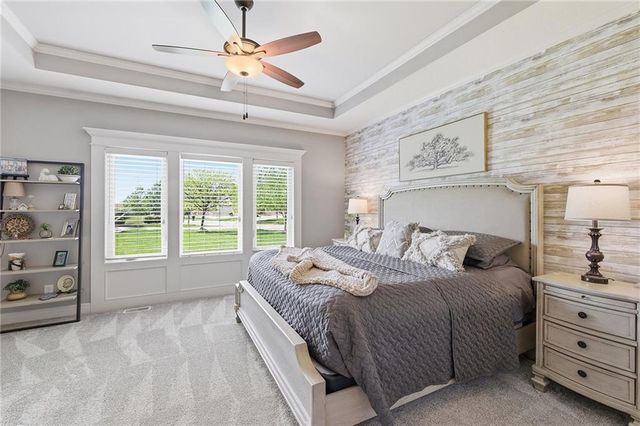16324 S Twilight Lane, Olathe, KS 66062