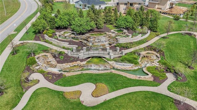 16324 S Twilight Lane, Olathe, KS 66062