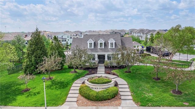 16324 S Twilight Lane, Olathe, KS 66062