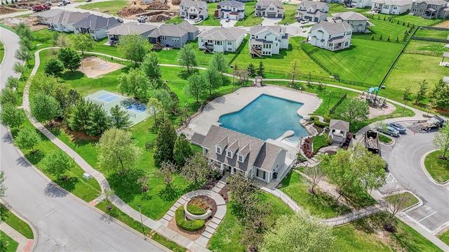 16324 S Twilight Lane, Olathe, KS 66062