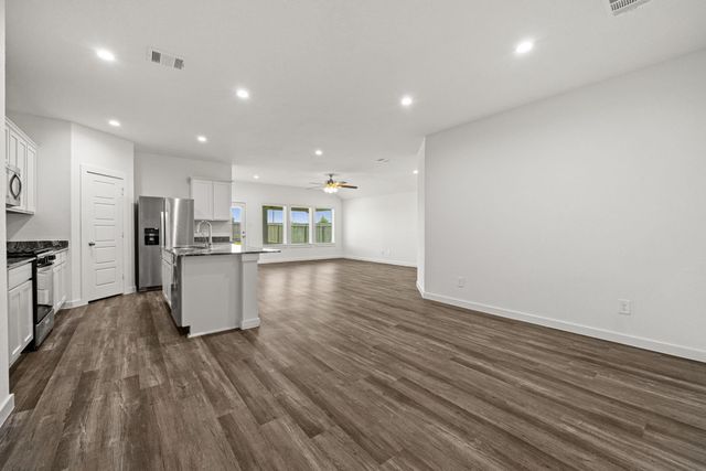 8611 Swenson Lane, Rosharon, TX 77583