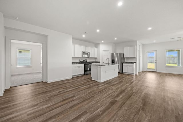 8611 Swenson Lane, Rosharon, TX 77583