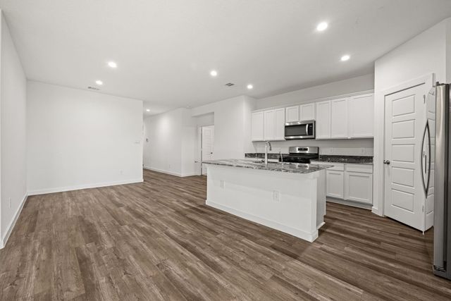 8611 Swenson Lane, Rosharon, TX 77583