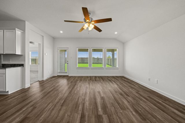 8611 Swenson Lane, Rosharon, TX 77583