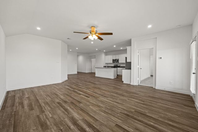 8611 Swenson Lane, Rosharon, TX 77583