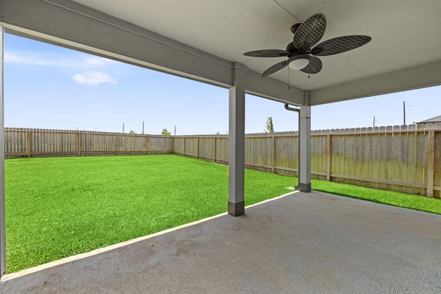 8611 Swenson Lane, Rosharon, TX 77583