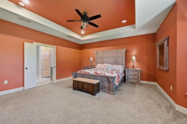56 Turtle Point Lane, Gordonville, TX 76245
