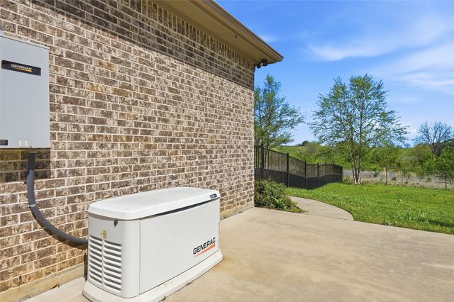 56 Turtle Point Lane, Gordonville, TX 76245