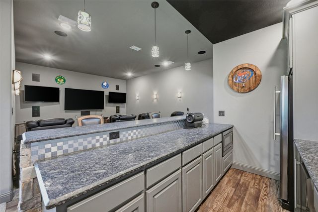56 Turtle Point Lane, Gordonville, TX 76245