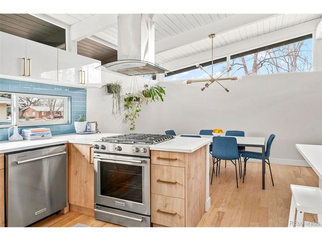 1585 S Elm St, Denver, CO 80222