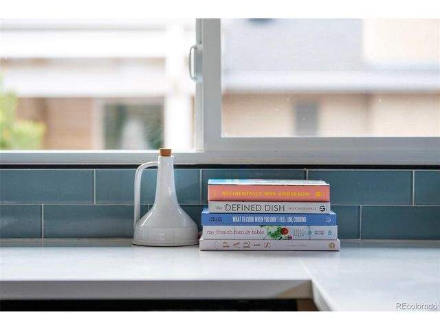 1585 S Elm St, Denver, CO 80222