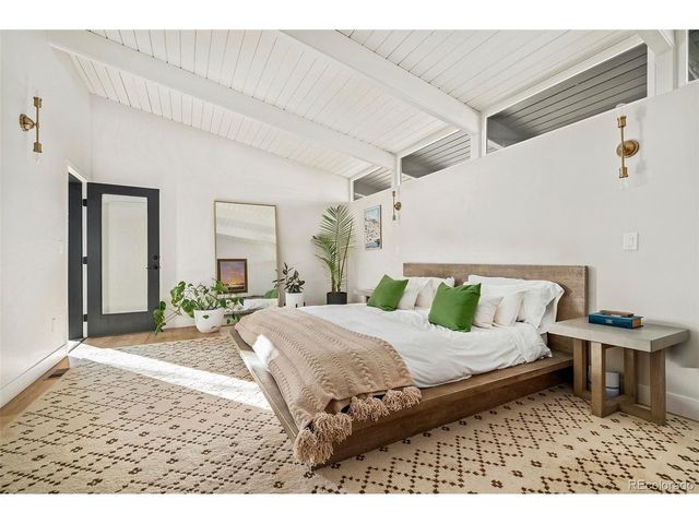 1585 S Elm St, Denver, CO 80222