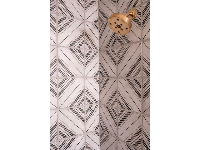 1585 S Elm St, Denver, CO 80222