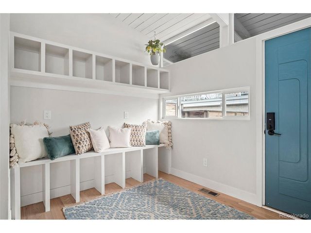 1585 S Elm St, Denver, CO 80222