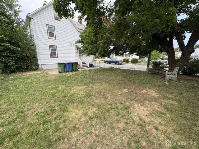 52 Dane Street, Sayreville, NJ 08872