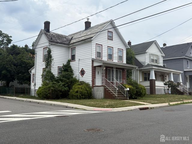 52 Dane Street, Sayreville, NJ 08872
