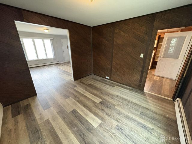 52 Dane Street, Sayreville, NJ 08872