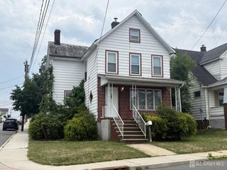 52 Dane Street, Sayreville, NJ 08872