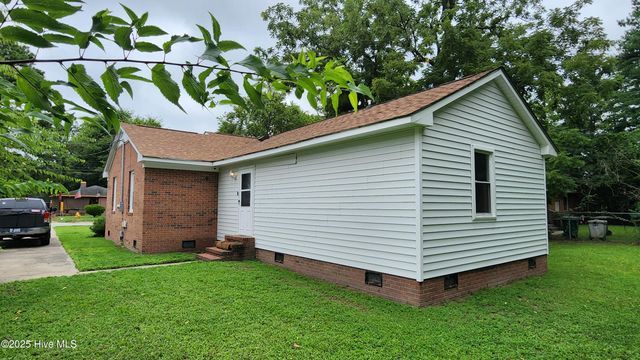 1007 Edmondson Avenue, Tarboro, NC 27886