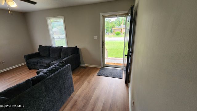 1007 Edmondson Avenue, Tarboro, NC 27886