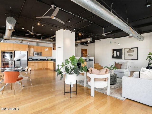 21 E 6TH Street 614, Tempe, AZ 85281