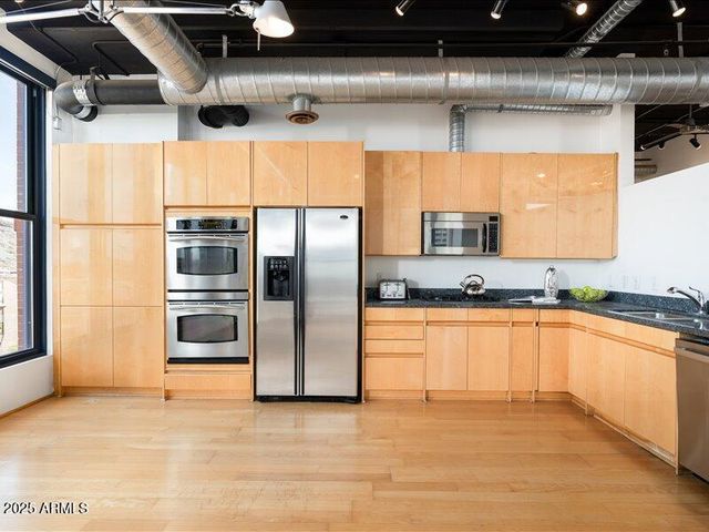 21 E 6TH Street 614, Tempe, AZ 85281