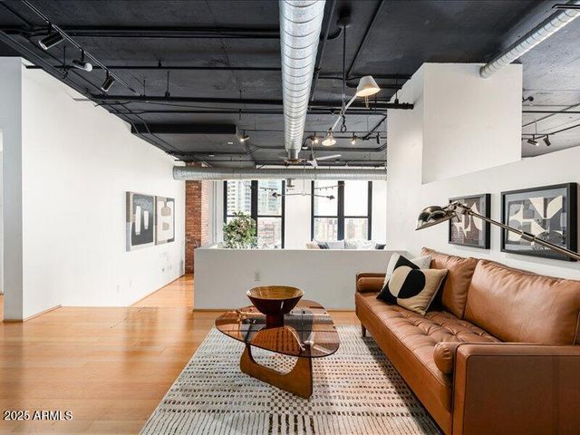 21 E 6TH Street 614, Tempe, AZ 85281