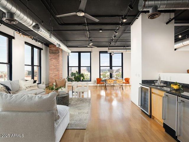 21 E 6TH Street 614, Tempe, AZ 85281