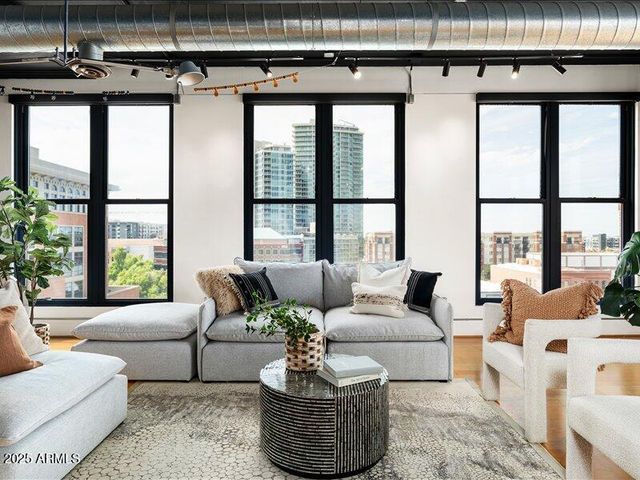 21 E 6TH Street 614, Tempe, AZ 85281