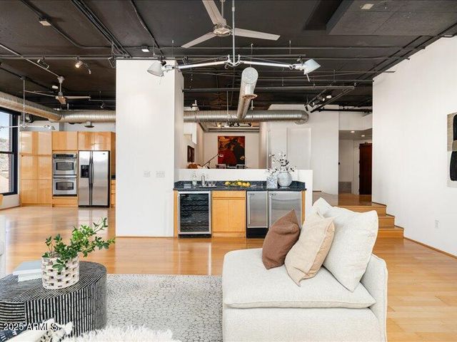 21 E 6TH Street 614, Tempe, AZ 85281