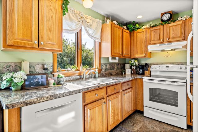 488 Sheridan Street, Chicopee, MA 01020
