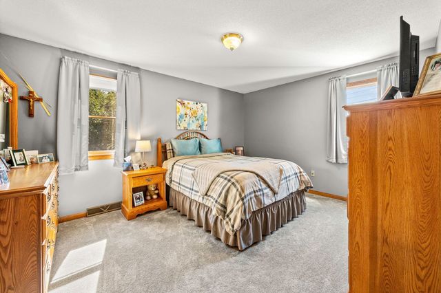 488 Sheridan Street, Chicopee, MA 01020