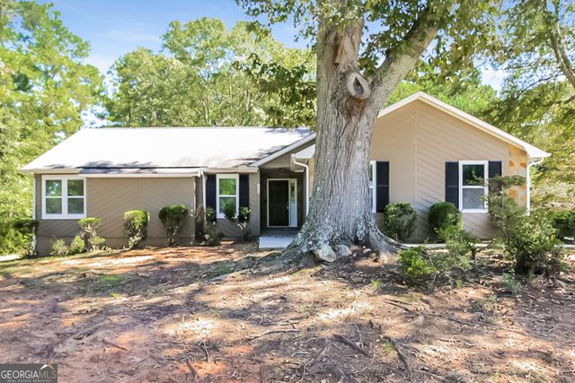 100 Smokemont Drive, Fayetteville, GA 30214