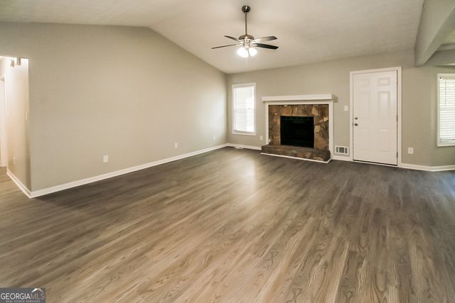 100 Smokemont Drive, Fayetteville, GA 30214