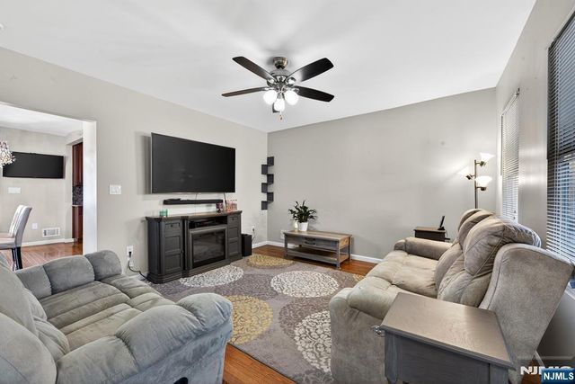520 Prospect Place, Lyndhurst, NJ 07071